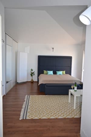 thumbnail: Room amenity