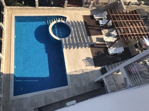 thumbnail: Outdoor pool