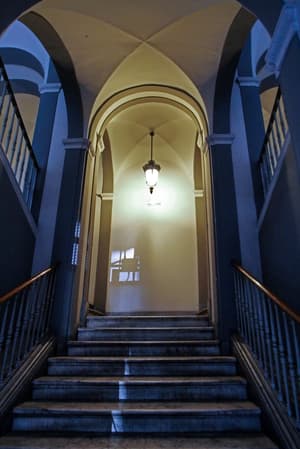 thumbnail: Staircase