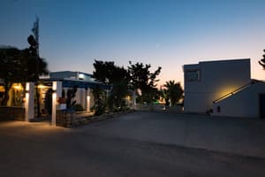 thumbnail: Parking
