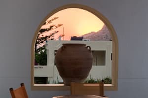 thumbnail: Exterior detail
