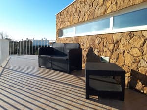 thumbnail: Balcony