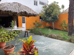 thumbnail: Exterior