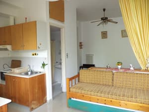 thumbnail: Private kitchenette