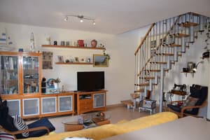 thumbnail: Living room