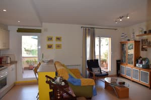 thumbnail: Living area