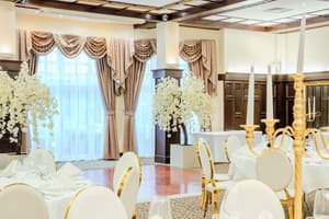 thumbnail: Indoor wedding