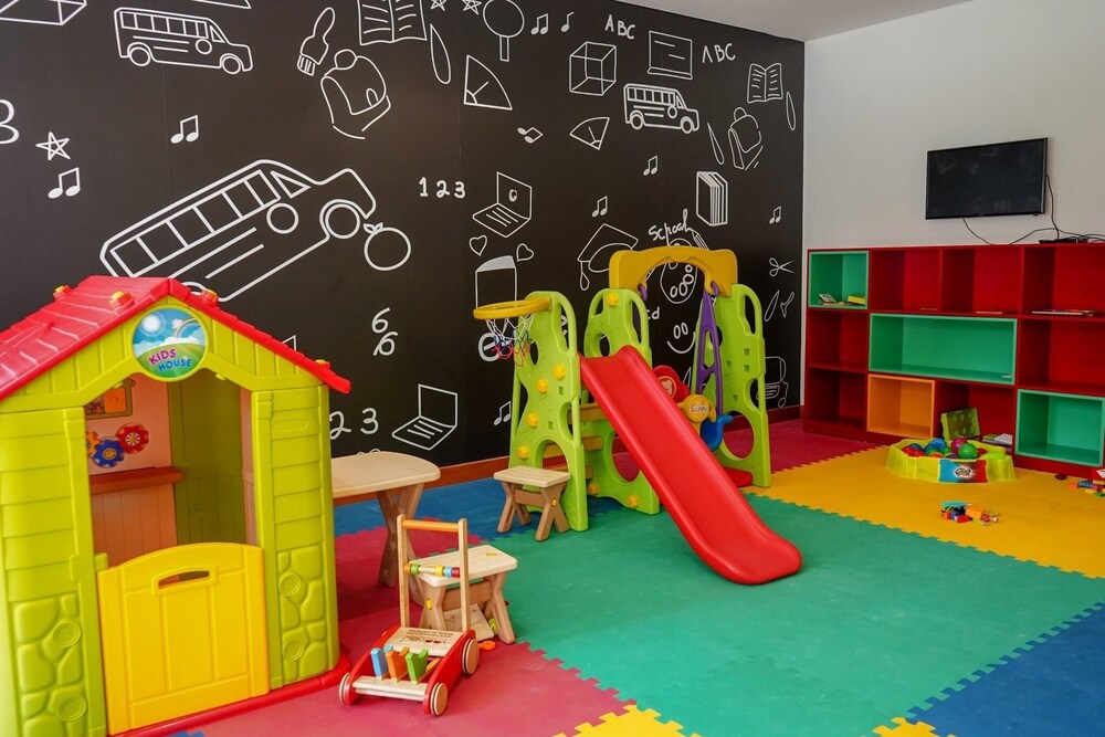 Children's play area - indoor