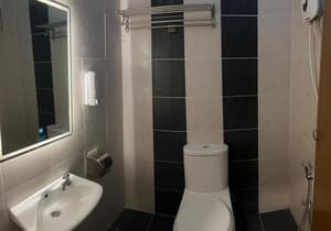 thumbnail: Bathroom