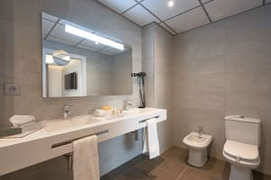 thumbnail: Bathroom