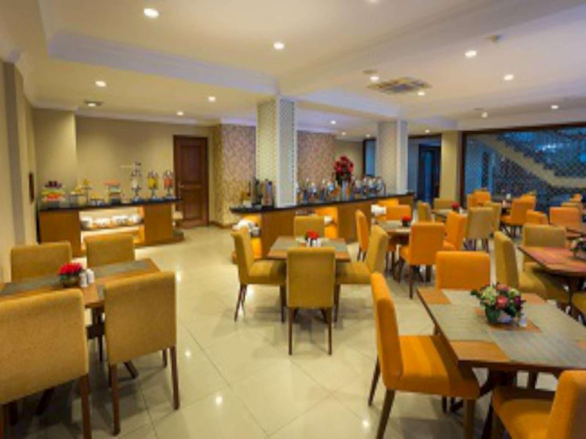 Restaurant-cafeteria