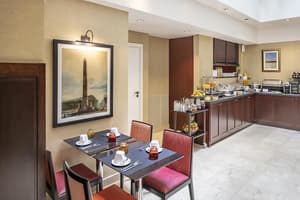 thumbnail: Breakfast area