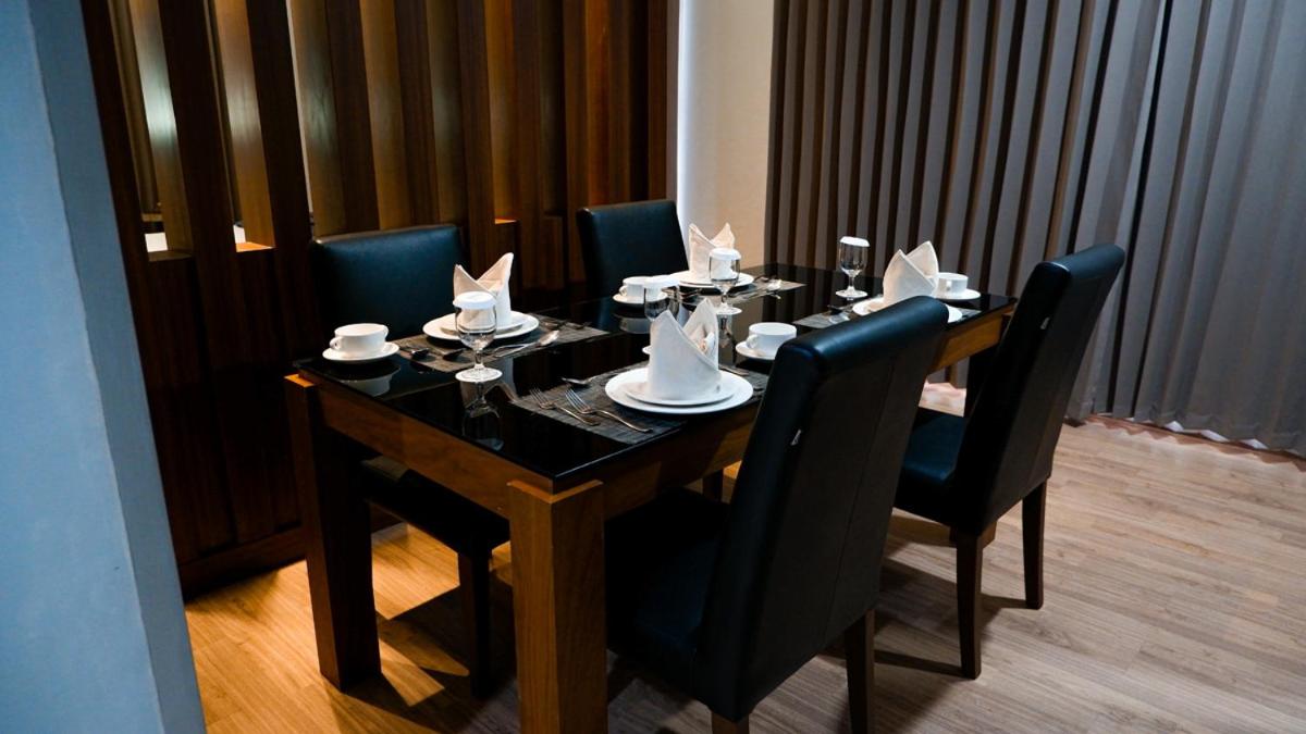 Restaurant-cafeteria