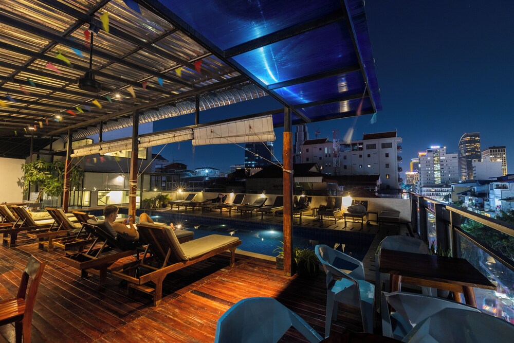 Rooftop terrace