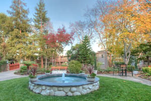 thumbnail: Fountain