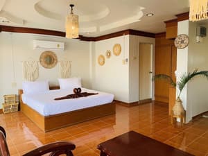 thumbnail: Room