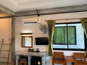 thumbnail: Interior