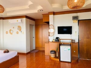 thumbnail: Interior