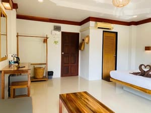 thumbnail: Room