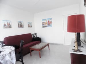 thumbnail: Living room