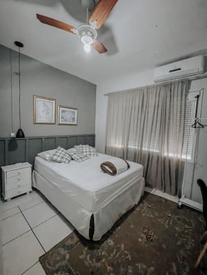 thumbnail: Interior entrance