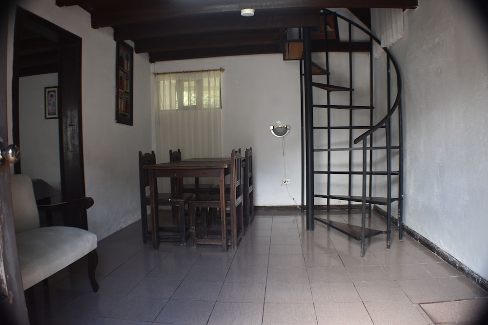 Restaurant-cafeteria