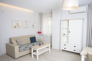 thumbnail: Living area