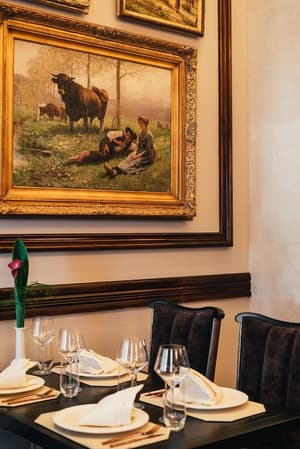 thumbnail: Restaurant