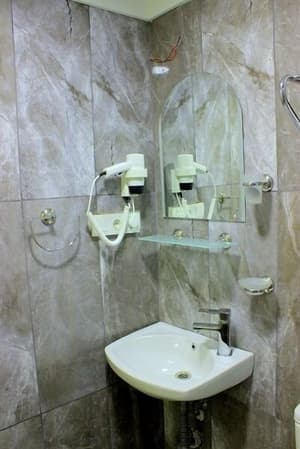 thumbnail: Bathroom