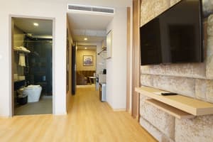 thumbnail: Bathroom