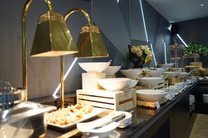 thumbnail: Restaurant