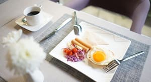 thumbnail: Breakfast area