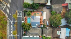 thumbnail: Courtyard