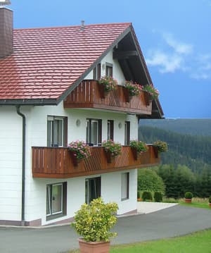 thumbnail: Property entrance