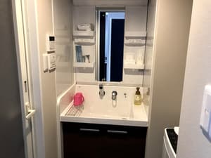 thumbnail: Bathroom sink