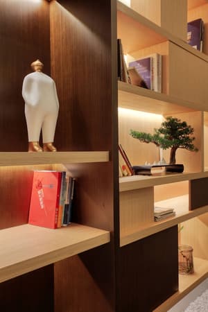 thumbnail: Interior detail