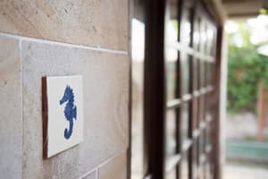 thumbnail: Exterior detail