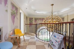 thumbnail: Interior
