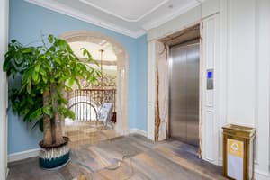 thumbnail: Interior