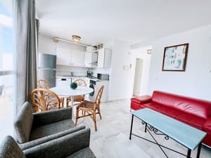 thumbnail: Interior
