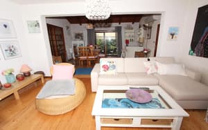 thumbnail: Living area