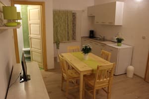 thumbnail: In-room dining