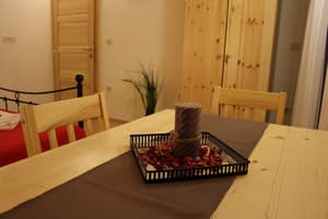 thumbnail: In-room dining