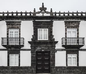 thumbnail: Front of property