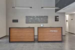 thumbnail: Reception