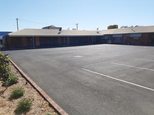 thumbnail: Parking