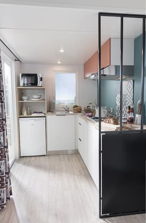 thumbnail: Private kitchenette