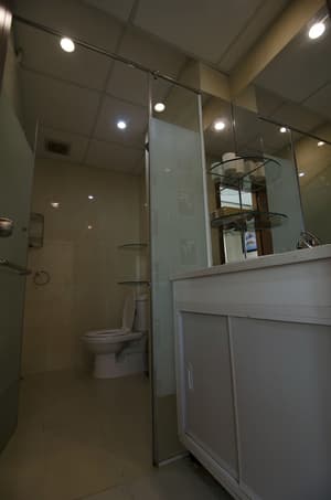 thumbnail: Bathroom