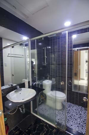 thumbnail: Bathroom