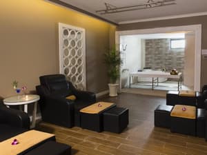 thumbnail: Treatment room